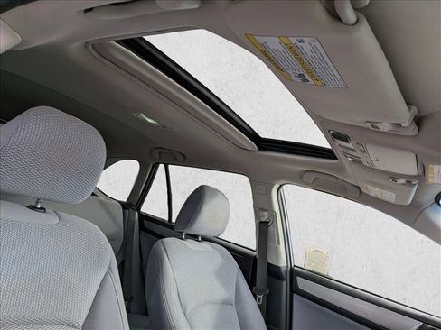 Used 2019 Subaru Outback 2.5i Premium w/ Popular Package #2 AWD/4WD image 20