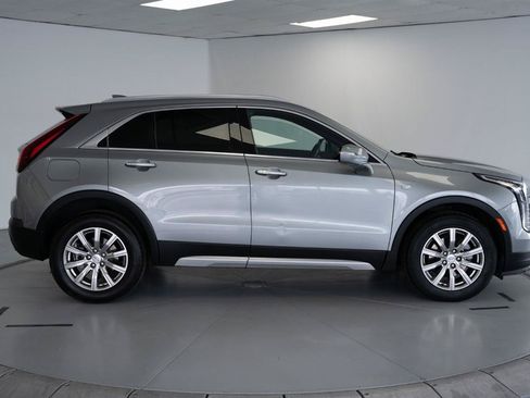 Used 2023 Cadillac XT4 Premium Luxury AWD/4WD image 8
