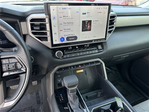 Used 2024 Toyota Tundra Limited image 15