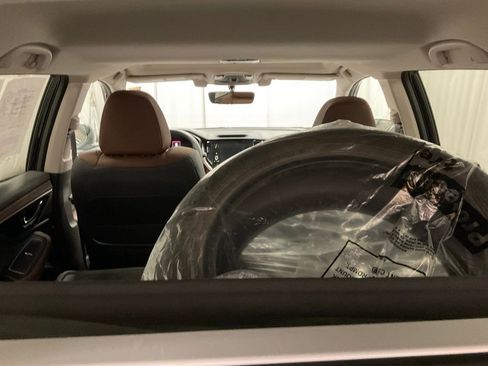 Used 2022 Subaru Outback Touring image 25