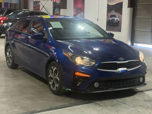 Used 2019 Kia Forte LXS image 1