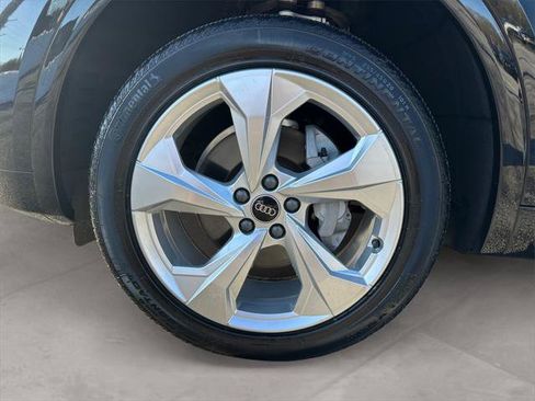 Certified 2023 Audi Q5 2.0T Premium Plus w/ Premium Plus Package image 14