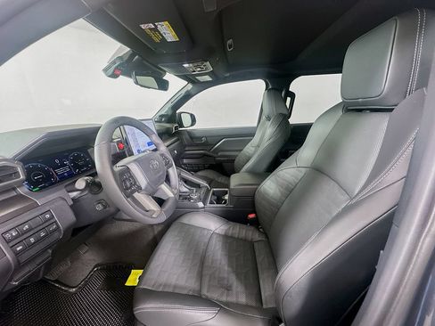 Used 2026 Toyota 4Runner TRD Off-Road Premium AWD/4WD image 21