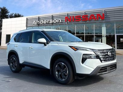 New 2025 Nissan Rogue SV w/ SV Premium Package