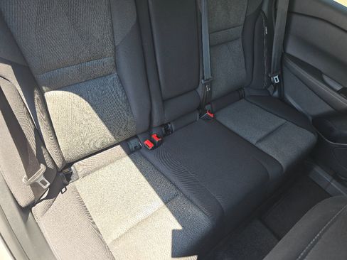Used 2024 Nissan Rogue SV FWD image 16