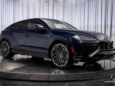Used 2025 Lamborghini Urus SE AWD/4WD image 19