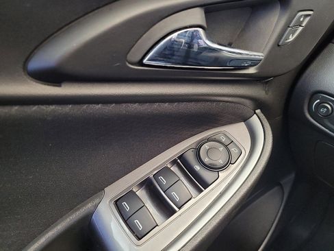 Used 2023 Chevrolet Malibu LS w/ Driver Confidence Package FWD image 27