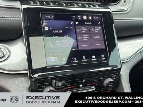 Used 2023 Jeep Grand Cherokee Altitude AWD/4WD image 16