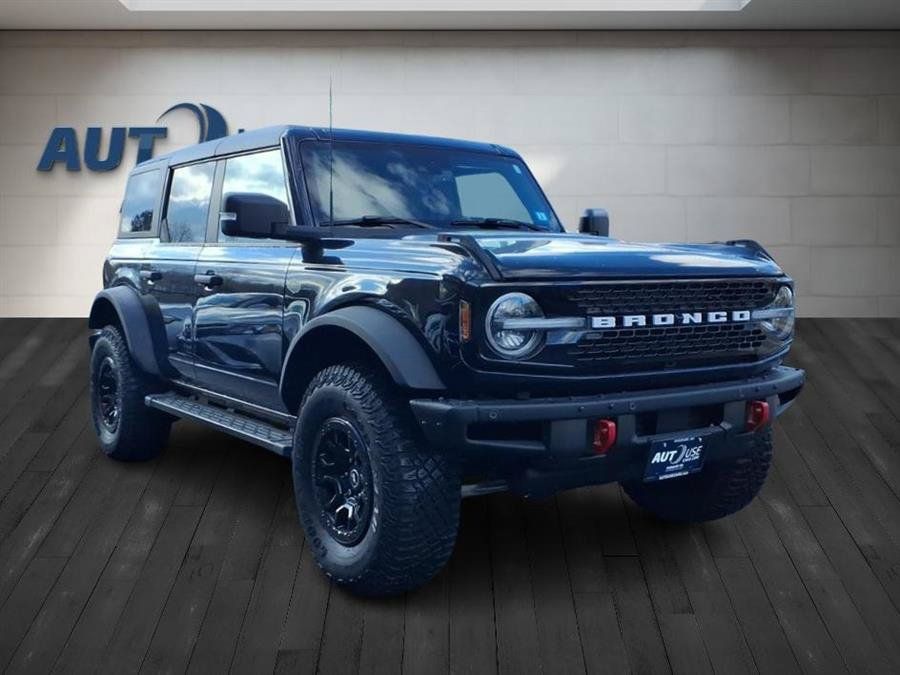 Used 2024 Ford Bronco Wildtrak AWD/4WD image 6