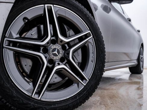 Used 2020 Mercedes-Benz C 300 4MATIC Sedan image 5