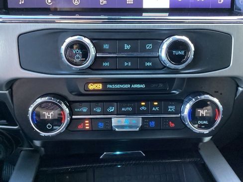 Used 2022 Ford F250 Platinum w/ FX4 Off-Road Package image 51