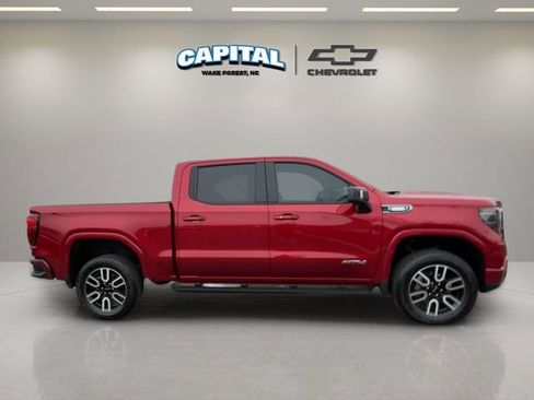 Used 2025 GMC Sierra 1500 AT4 w/ Technology Package image 6