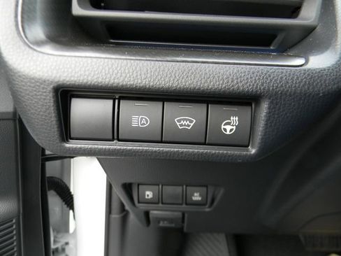 New 2026 Toyota Prius Plug-In Hybrid FWD image 13