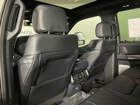 New 2026 Ford F250 Platinum image 15
