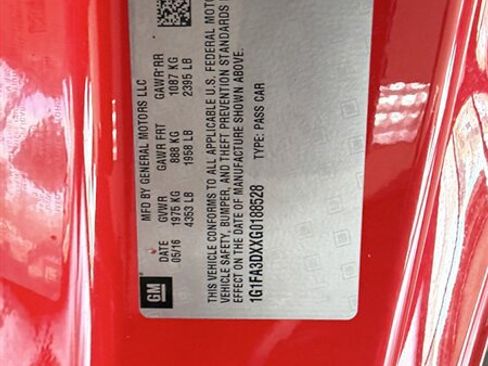Used 2016 Chevrolet Camaro LT RWD image 35
