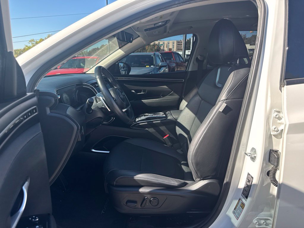 Used 2023 Hyundai Tucson Limited AWD/4WD image 16