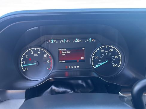 Certified 2023 Ford F250 XL w/ XL Chrome Package image 13