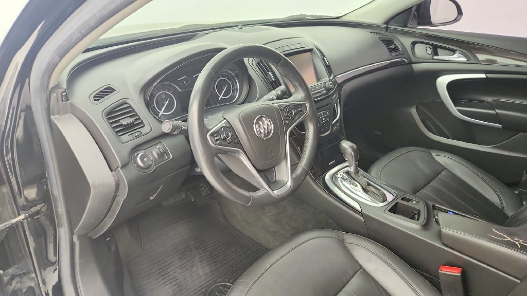 Used 2016 Buick Regal Premium FWD image 35