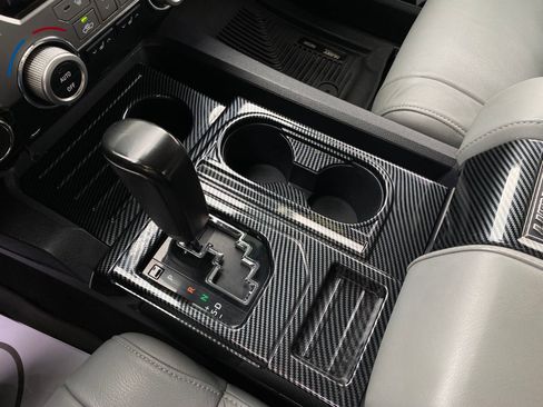 Used 2018 Toyota Tundra Limited w/ Limited Premium Package image 19