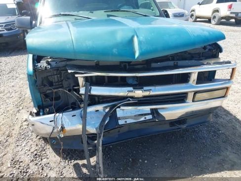 Used 1998 Chevrolet Silverado 1500 4x4 Extended Cab w/ Preferred Equipment Group 2 image 5