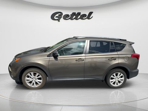 Used 2015 Toyota RAV4 Limited w/ Technology Package AWD/4WD image 6