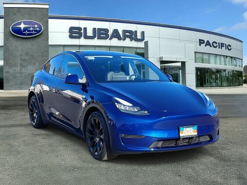 Used 2021 Tesla Model Y Long Range image 1