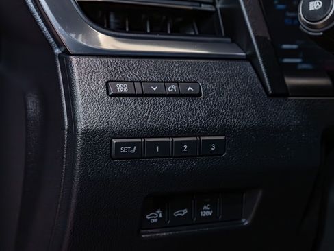 Used 2024 Lexus GX 550 image 16