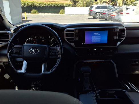 Certified 2025 Toyota Tundra SR5 w/ SR5 Convenience Package AWD/4WD image 19