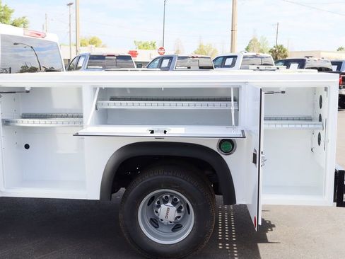 New 2026 GMC Sierra 3500 Pro w/ Convenience Package AWD/4WD image 8