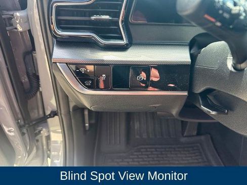 Used 2024 Kia Sportage SX FWD image 19