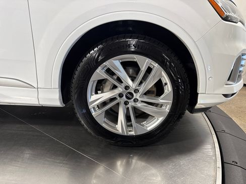 Used 2021 Audi Q7 3.0T Premium Plus AWD/4WD image 14