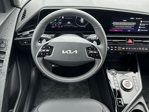 New 2026 Kia Niro Wind image 14