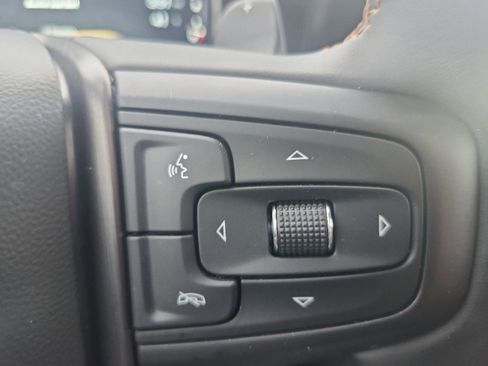 Certified 2025 GMC Sierra 1500 AT4 w/ AT4 Premium Package image 27