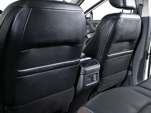 Used 2022 Nissan Pathfinder Platinum w/ Cargo Package image 28