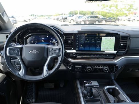 Used 2025 Chevrolet Silverado 1500 RST AWD/4WD image 28