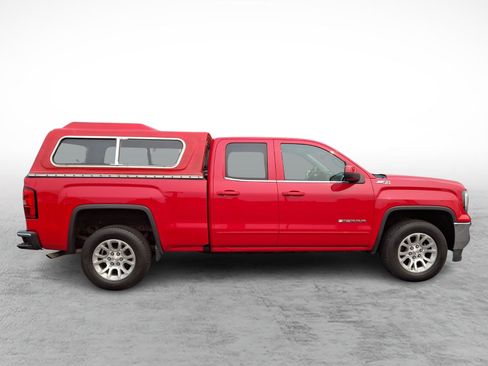 Used 2017 GMC Sierra 1500 SLE w/ SLE Value Package AWD/4WD image 7
