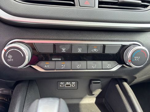 Used 2025 Nissan Altima 2.5 S image 22