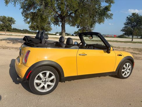 Used 2008 MINI Cooper Convertible FWD image 49