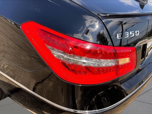 Used 2012 Mercedes-Benz E 350 Cabriolet image 22