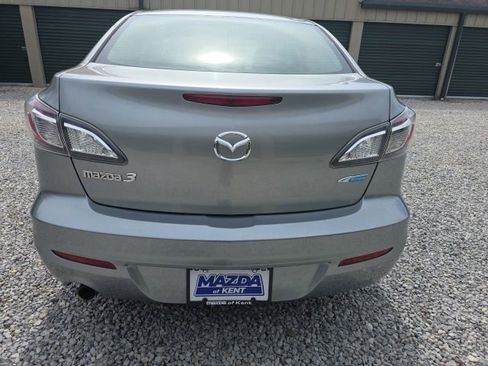Used 2013 MAZDA MAZDA3 i Touring FWD image 4
