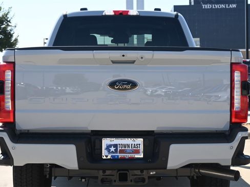 New 2026 Ford F250 Lariat image 28