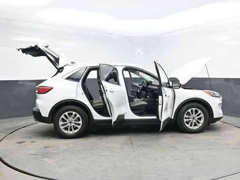 Used 2022 Ford Escape SE w/ Convenience Package image 53