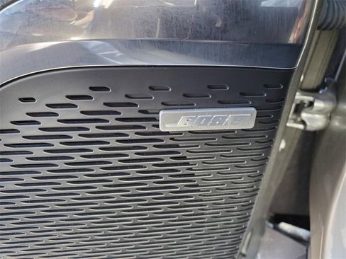 Used 2024 GMC Acadia Elevation image 18