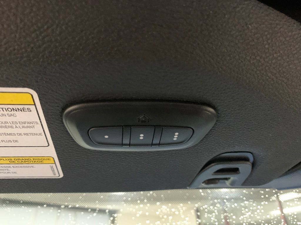 Certified 2023 Jeep Wrangler Unlimited Sahara AWD/4WD image 26