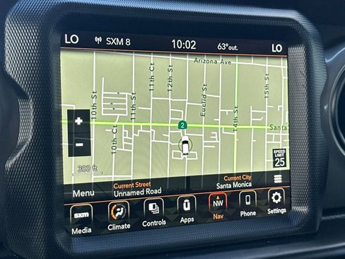 Used 2022 Jeep Gladiator Sport AWD/4WD image 19
