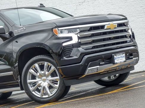 New 2026 Chevrolet Silverado 1500 High Country AWD/4WD image 3
