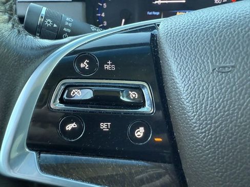 Used 2014 Cadillac XTS Luxury image 27