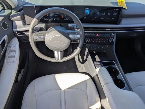 Used 2025 Hyundai Sonata SEL image 25