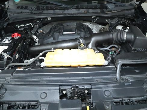 Used 2018 Ford F150 Raptor w/ Equipment Group 802A Luxury AWD/4WD image 36