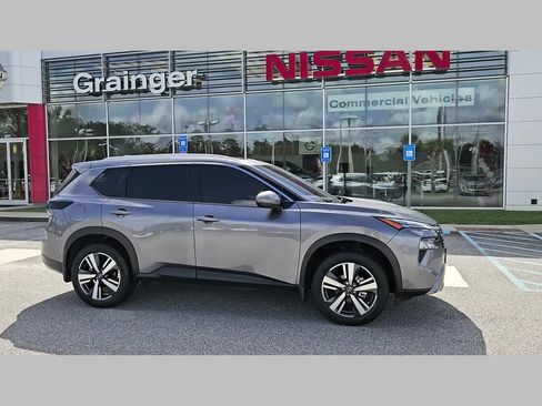 Used 2025 Nissan Rogue SL w/ SL Premium Package AWD/4WD image 16